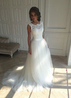 Modest Long A-line Tull Backless Lace Wedding Dress