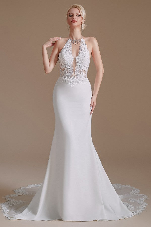Schlichtes langes Meerjungfrau-Brautkleid mit Neckholder und rückenfreiem Satin und Spitzenapplikationen