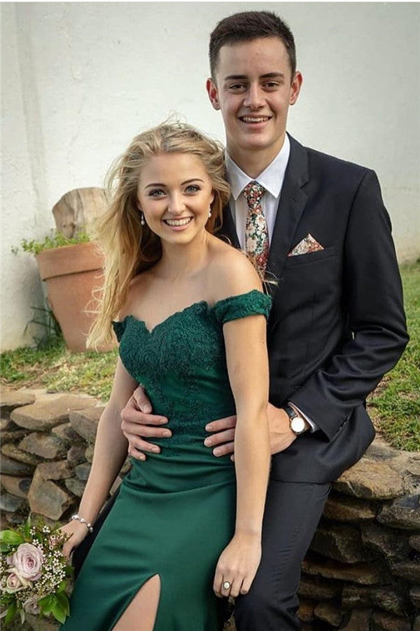 Schlichtes langes Meerjungfrau-Ballkleid mit schulterfreiem Spitzenbesatz und Schlitz
