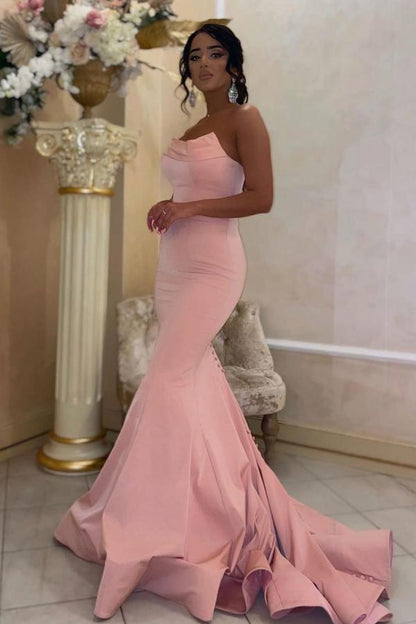 Schlichtes langes Meerjungfrau-Ballkleid ohne Träger in Satin-Rosa