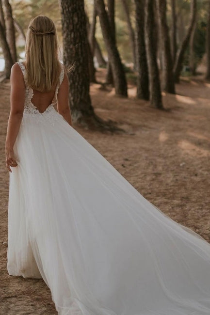 Modest Straps Sleeveless Column Floor-Length Tulle Wedding Dresses with Appliques