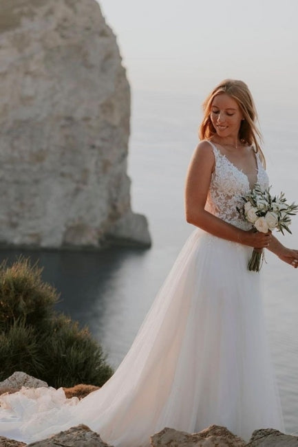 Vestidos de novia de tul con tirantes modestos, sin mangas, corte columna, largo hasta el suelo y apliques