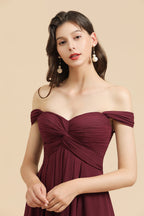 Vestido largo de dama de honor burdeos con escote en forma de A y hombros descubiertos, recién llegado