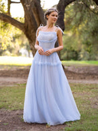 Langes A-Linien-Ballkleid aus Tüll im Ocean Wave-Stil mit Bindeträgern