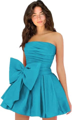Vestidos de fiesta cortos y elegantes de corte A, sin mangas, sin tirantes, fruncidos, con cordones y lazo
