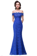 Vestidos de dama de honor de sirena con encaje y hombros descubiertos hasta el suelo