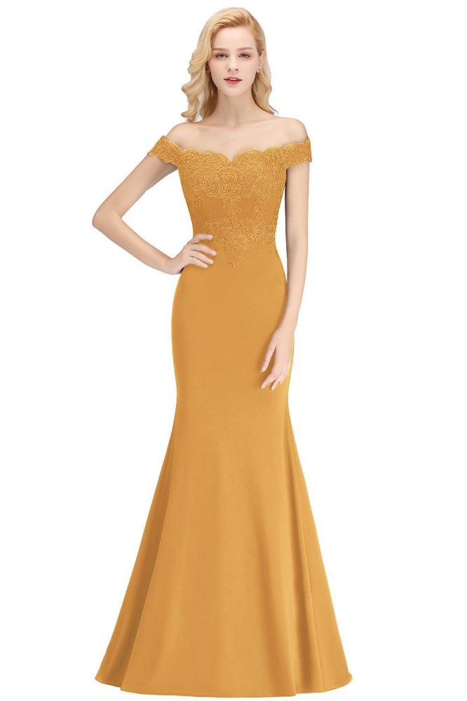 Vestido de dama de honor de satén con hombros descubiertos y apliques largos de sirena