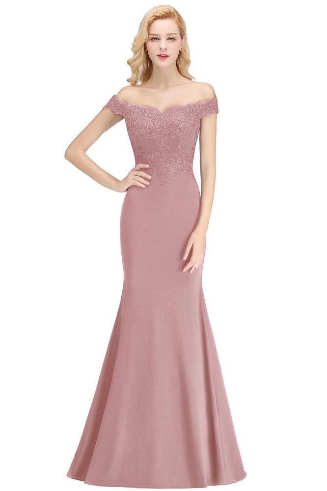 Vestido de dama de honor de satén con hombros descubiertos y apliques largos de sirena