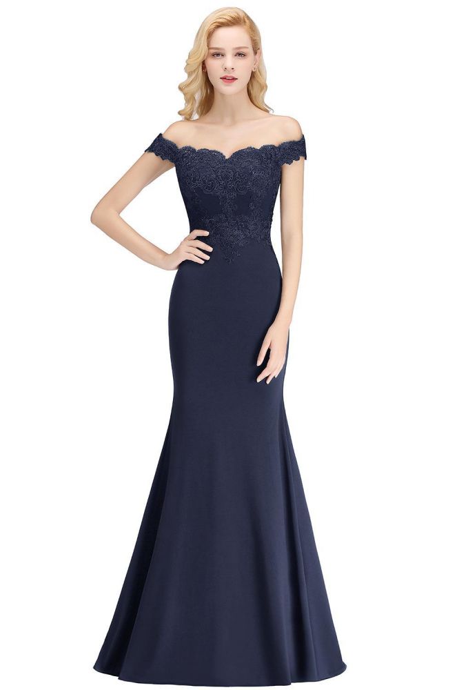 Vestido de dama de honor de satén con hombros descubiertos y apliques largos de sirena