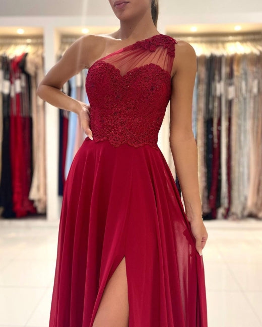 Rotes Ballkleid mit einer Schulter, bodenlanges ärmelloses Maxikleid mit Schlitz vorne