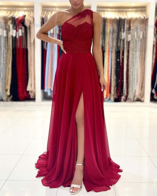 Rotes Ballkleid mit einer Schulter, bodenlanges ärmelloses Maxikleid mit Schlitz vorne