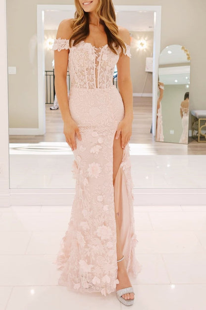 Paradis | Schulterfreies, langes Ballkleid aus floraler Spitze mit Schlitz