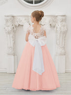 Abnehmbares Blumenmädchenkleid aus Spitze und Tüll mit Schleppe 
