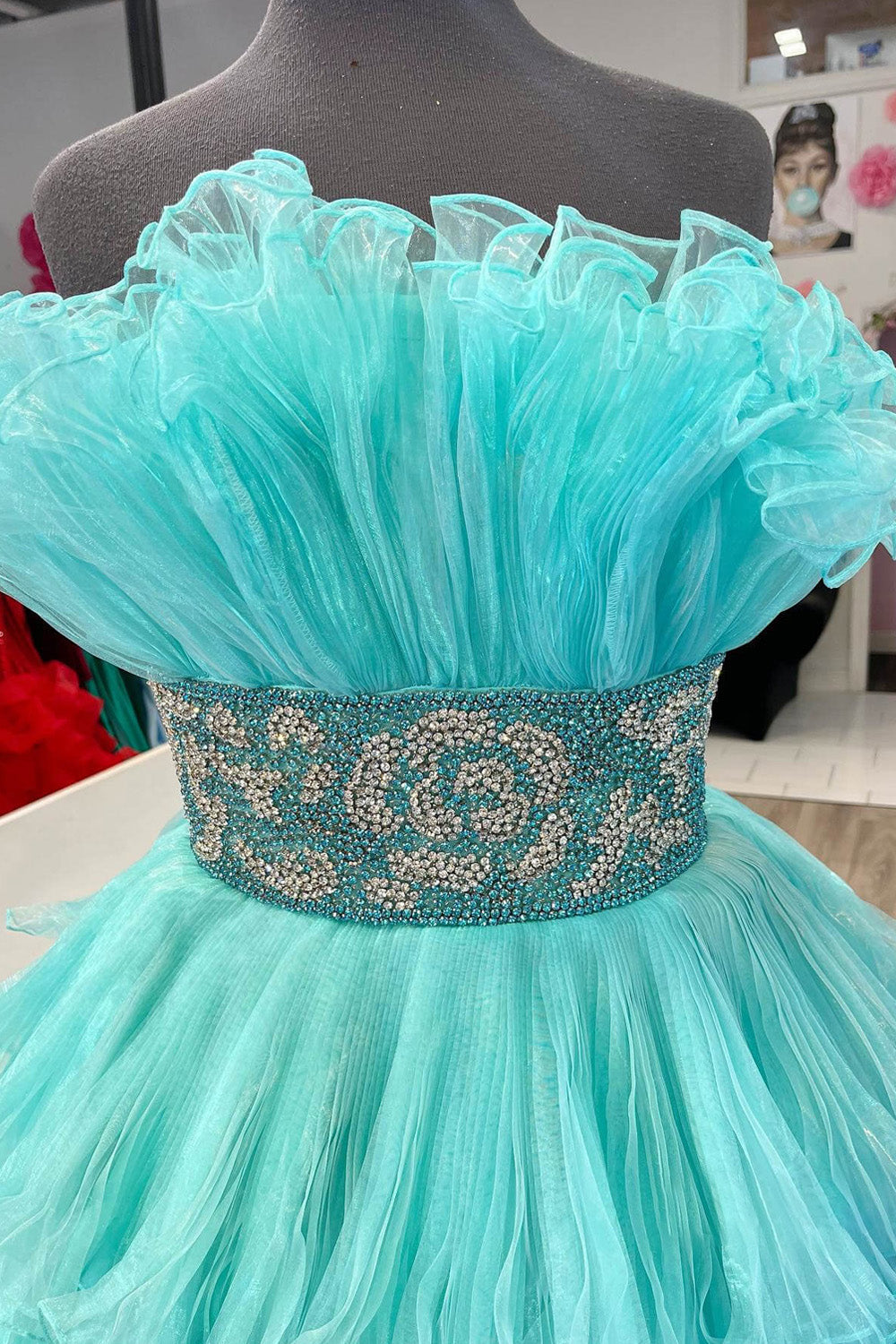 Peyton | A-Linien-Ballkleid mit Rüschen, trägerlos und lang