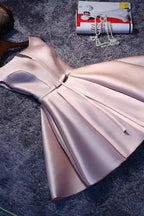 Vestido de fiesta corto de satén con cordones y corte en A en color rosa PD046