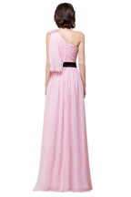 Vestidos de dama de honor de gasa con volantes, corte A y un solo hombro en color rosa