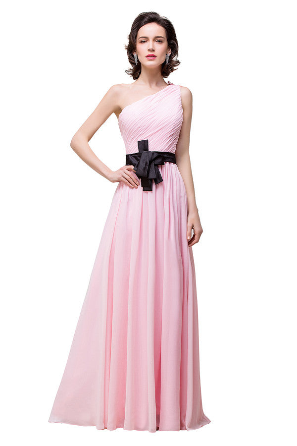 Vestidos de dama de honor de gasa con volantes, corte A y un solo hombro en color rosa