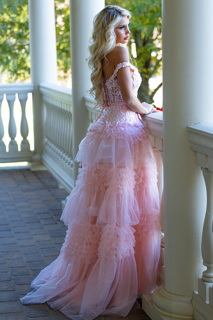 Rosa A-Linie Tüll Rüschen Off-the-Shoulder Lange Ballkleider mit Schleife