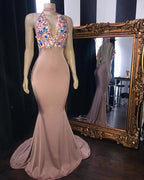 Vestidos de fiesta largos de sirena con apliques de flores rosas, glamurosos vestidos de noche sin mangas con cuello en V