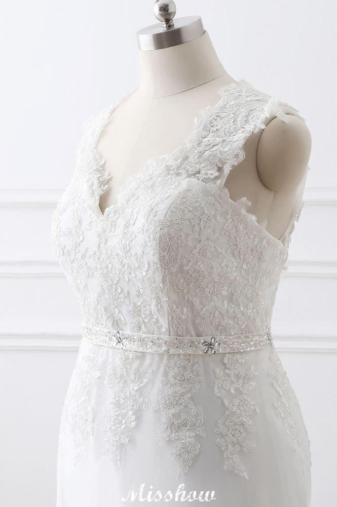 Elegantes Prinzessinnen-Brautkleid aus Spitze mit V-Ausschnitt und Tüll