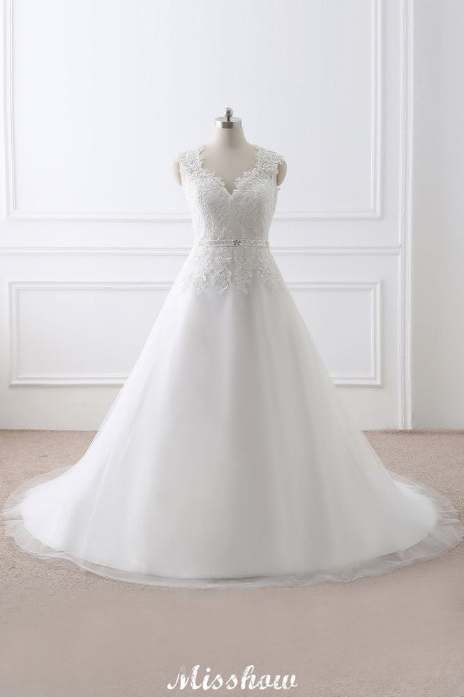 Elegantes Prinzessinnen-Brautkleid aus Spitze mit V-Ausschnitt und Tüll