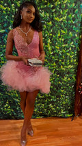 Vestido corto rosa con escote en V y volantes de tul en la parte inferior para fiesta de bienvenida, color rosa, Y762