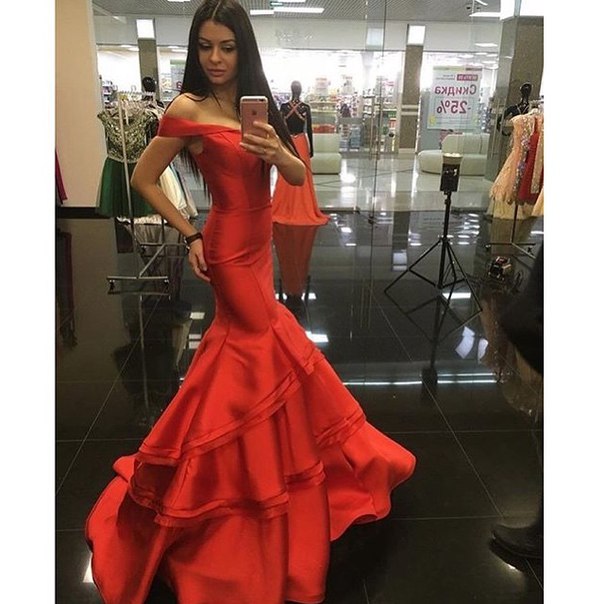 Sexy Red Mermaid Backless Prom Dress Formales Kleid Abendkleid Party Prom Kleider Y1443