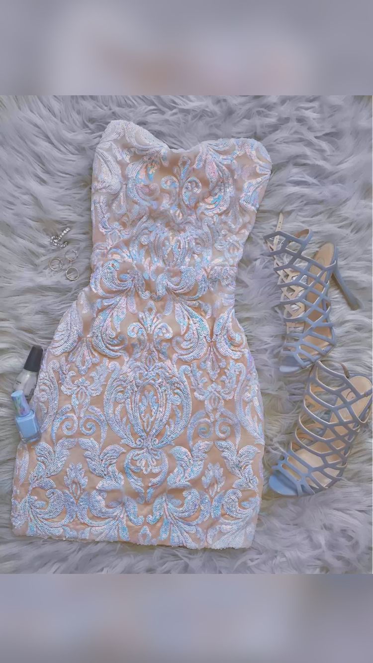 Herzförmiges schillerndes, enges Kleid, kurzes Homecoming-Kleid Y531
