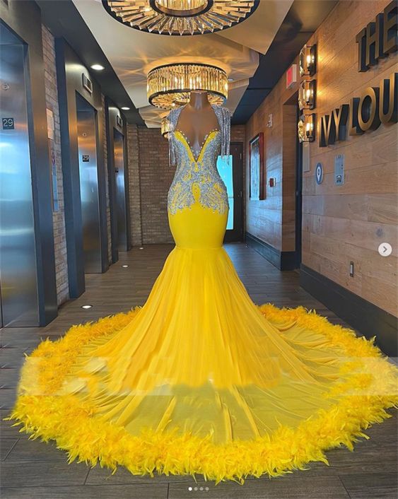 Vestidos de fiesta sexys, vestidos de fiesta amarillos, vestidos de fiesta con plumas, vestidos de fiesta con cristales, vestidos de noche sirena Y546