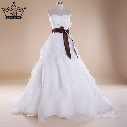 Vestido de novia abullonado, vestido de gala con cuentas de cristal, tul, cola de corte.