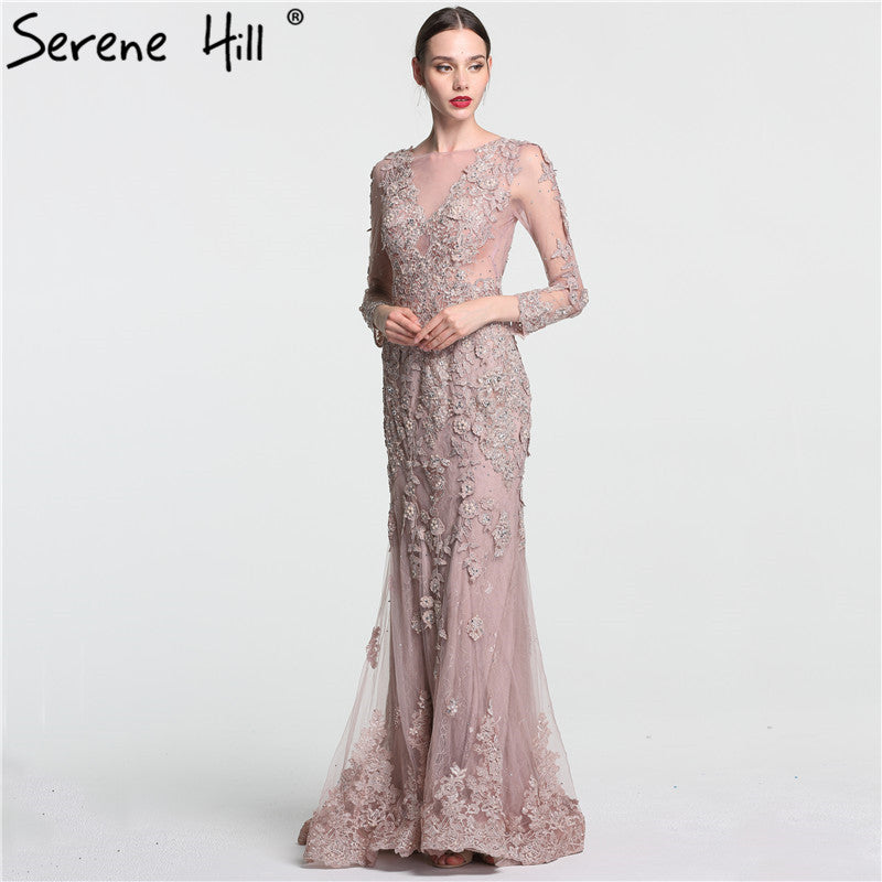 Elegante vestido de noche largo de tul con corte sirena y perlas de cristal LA6087