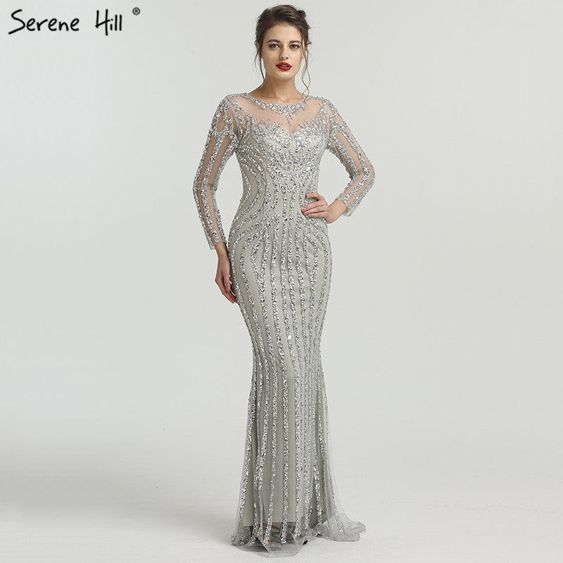 Vestido de noche brillante de manga larga con escote sirena y cuentas de diamantes LA6591