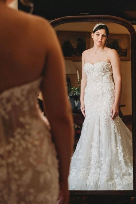 Romantic Sweetheart Strapless Tulle Mermaid Sleeveless Lace Wedding Dress