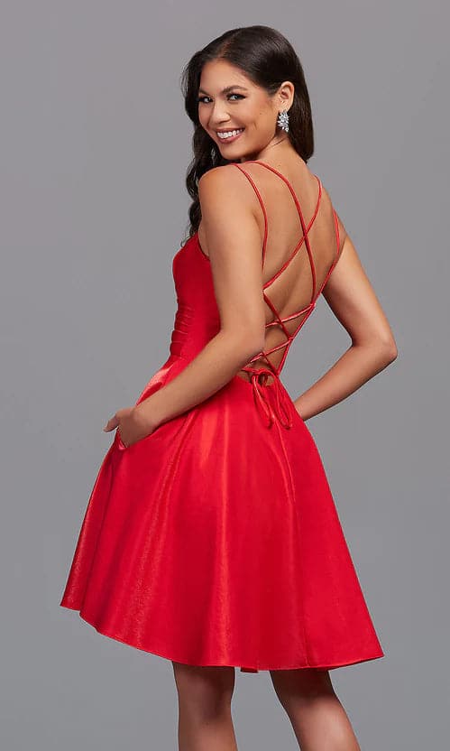 Kurzes, schimmerndes Homecoming-Kleid mit Taschen SYH15