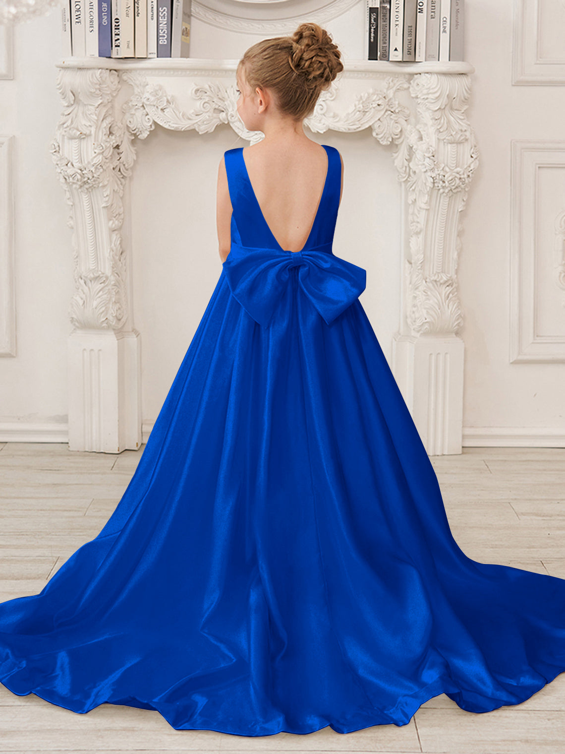 A-Linie Prinzessin Ärmelloses Satin Blumenmädchenkleid mit Schleppe und Schleife 