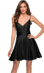 Satin-Heimkehrkleid mit V-Ausschnitt und Korsett SYH73 