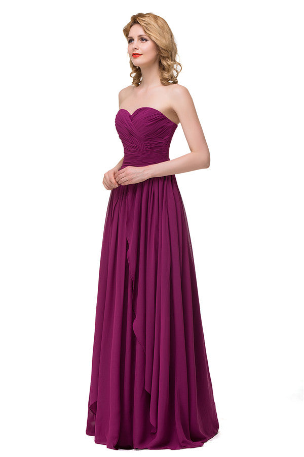 Vestidos de dama de honor sexys de gasa con escote en forma de A y volantes hasta el suelo