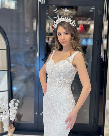 Vestido de novia de encaje sirena, sin mangas, con escote en forma de corazón y cola de corte sexy
