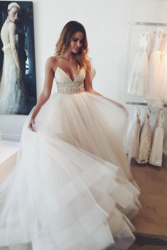 Sexy Elfenbein Langes A-Linien-Brautkleid mit V-Ausschnitt und Spaghettiträgern aus Tüll