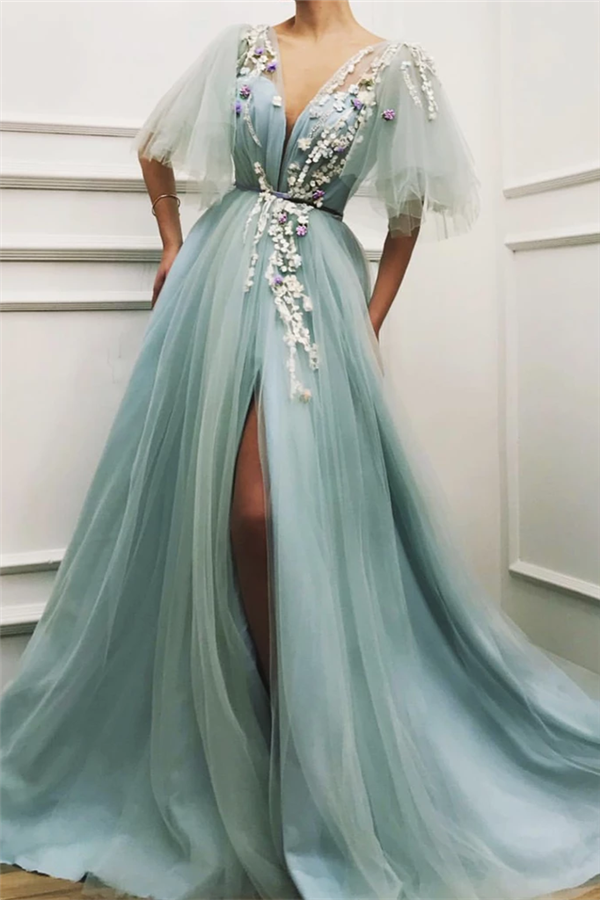 Sexy langes A-Linien-Ballkleid aus Tüll mit tiefem V-Ausschnitt, Schlitz vorne und Ärmeln