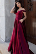Sexy langes, schulterfreies, rückenfreies Ballkleid aus Samt in A-Linie mit V-Ausschnitt und Taschen