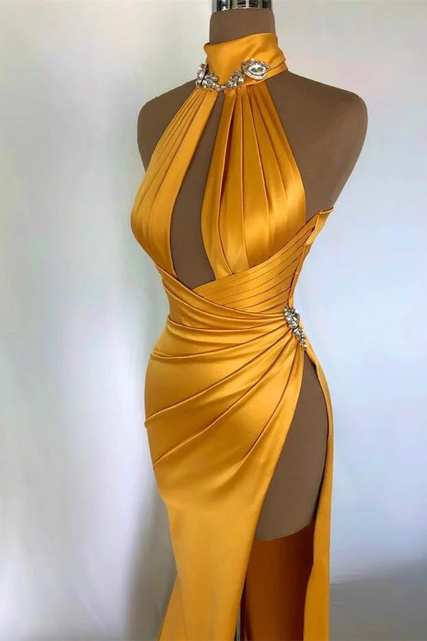 Sexy langes Meerjungfrau-Ballkleid mit hohem Halsausschnitt und Schlitz