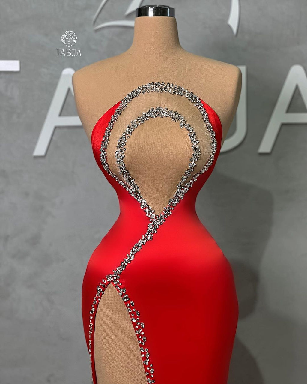 Sexy Langes Rotes Meerjungfrau Perlenbesetztes Ärmelloses Ballkleid Mit Schlitz