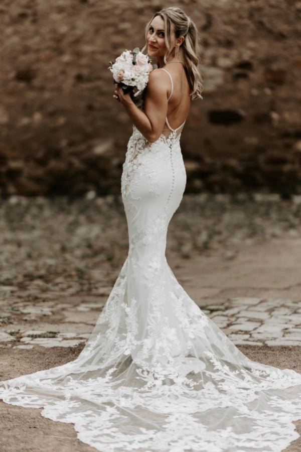 Sexy langes weißes Spaghettiträger-Meerjungfrau-rückenfreies Brautkleid mit Spitze