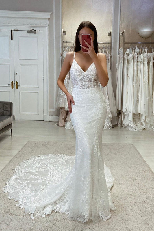Sexy Meerjungfrau V-Ausschnitt Spaghettiträger Spitze Ärmelloses Brautkleid
