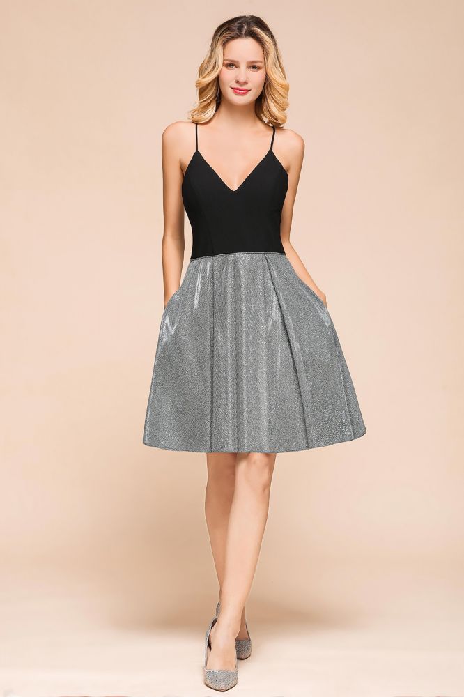 Sexy ärmelloses kurzes Homecoming-Kleid, helles Partykleid mit V-Ausschnitt und Tasche
