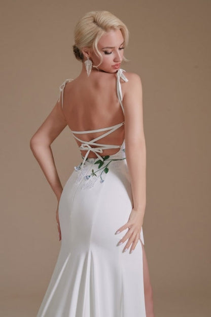 Sexy Spaghettiträger Ärmellose Meerjungfrau Bodenlange Satin Brautkleider 