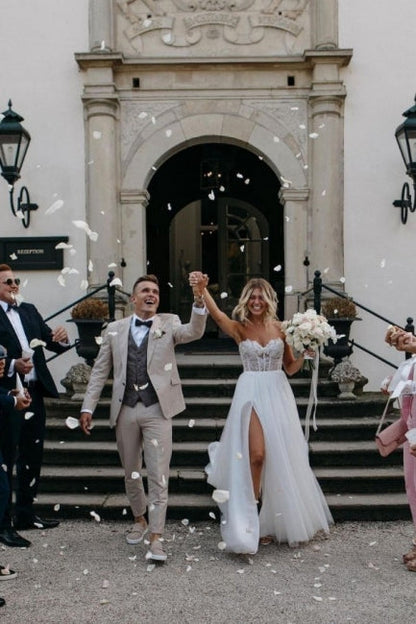 Sexy Strapless Sleeveless Column Floor-Length Tulle Wedding Dresses with Appliques