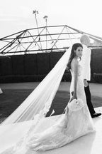 Vestidos de novia sexys de sirena sin tirantes y escote corazón con encaje