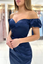 Vestidos de noche sexys de satén con escote en forma de corazón, mangas cortas y volantes.